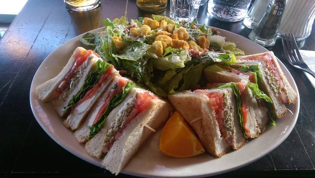 Resto-Bar Faste-Fou | restaurant | 30 Rue des Forges, Trois-Rivières, QC G9A 6E3, Canada | 8193785861 OR +1 819-378-5861