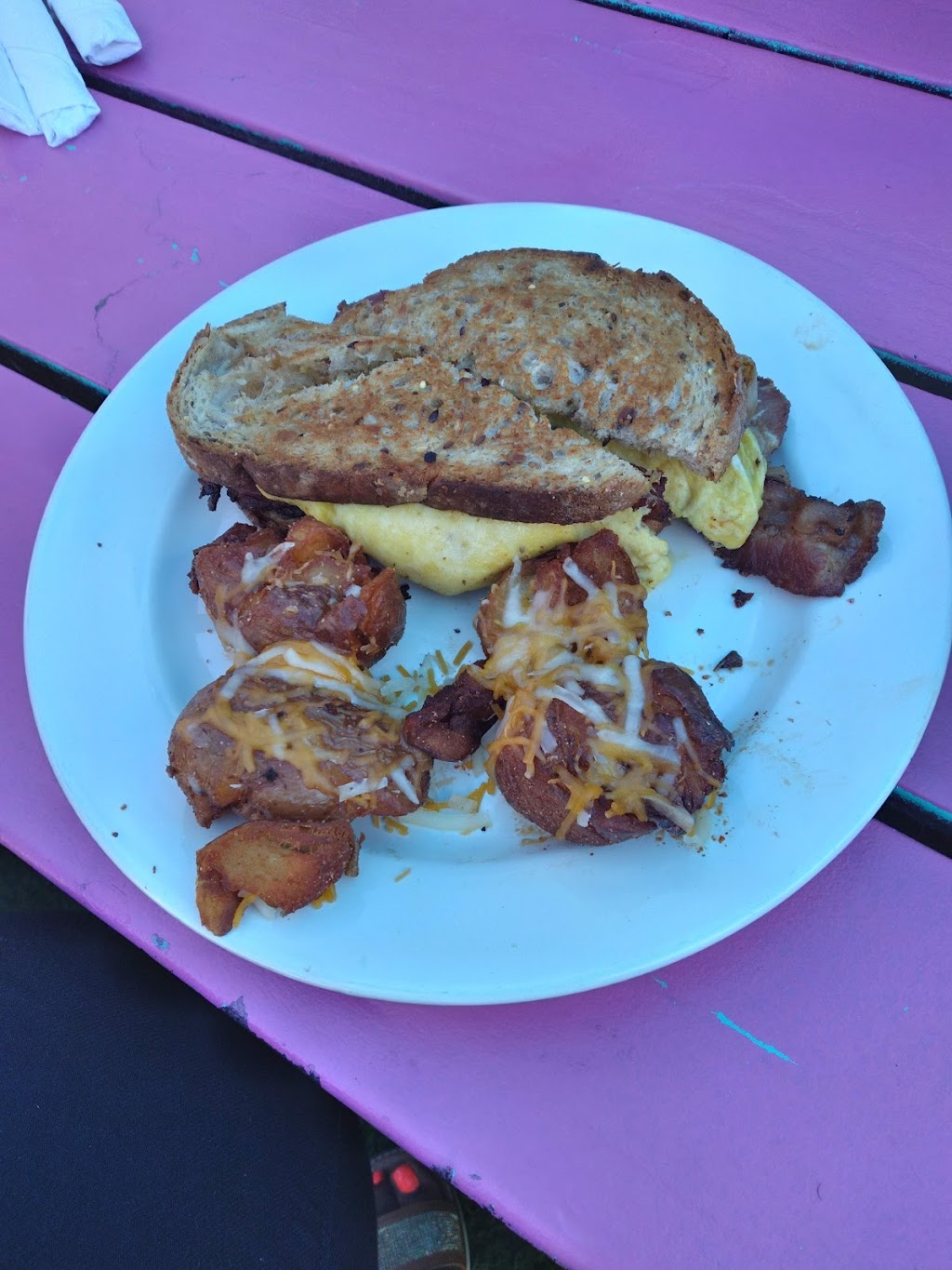 Whiskey Business | restaurant | 1367 N Milwaukee Ave, Chicago, IL 60622, USA | 7736987362 OR +1 773-698-7362