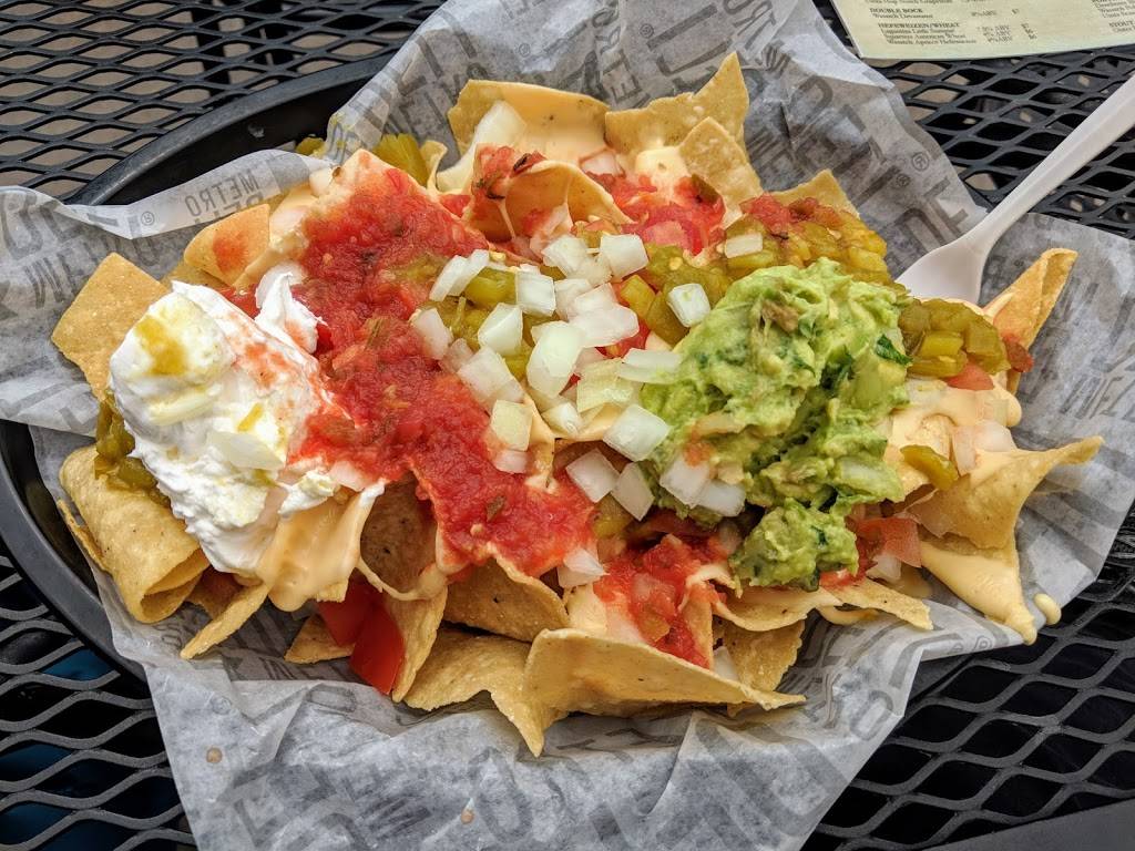 Corner Store Pub & Grill | restaurant | 1325 Lowell Ave, Park City, UT 84060, USA | 4356458666 OR +1 435-645-8666