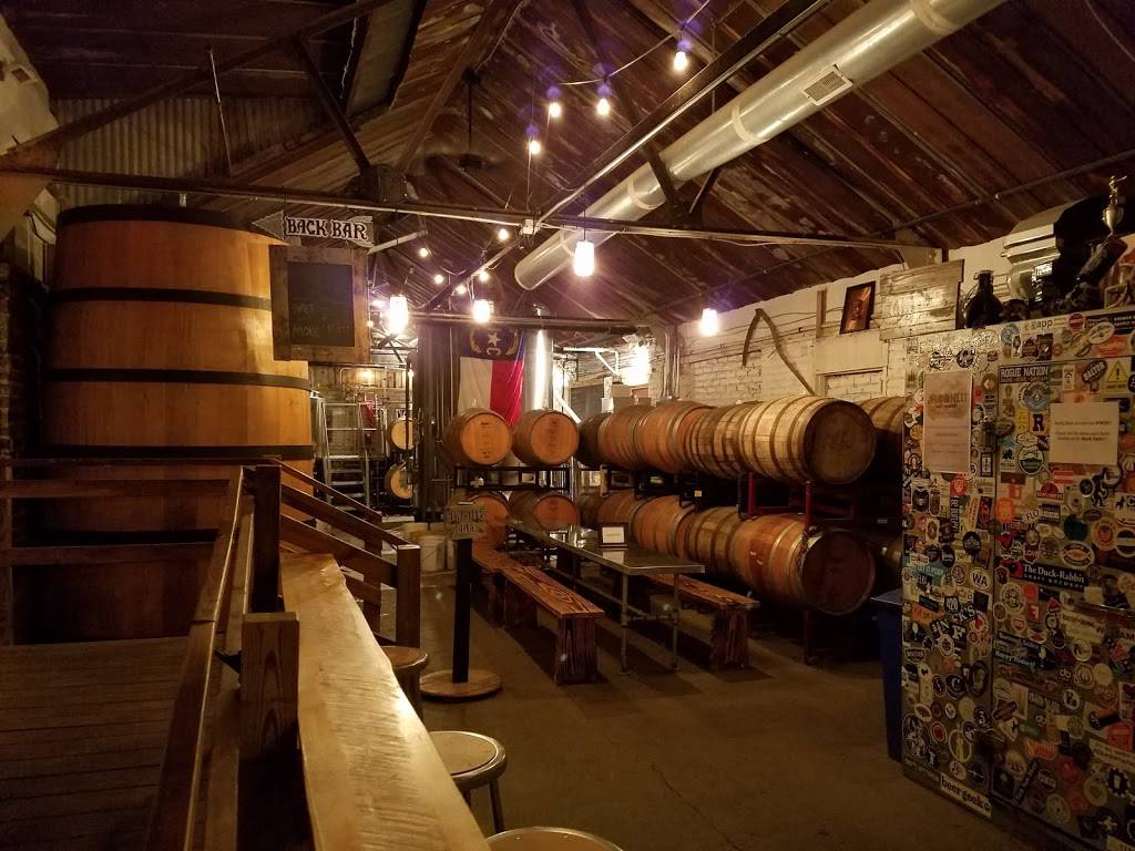 Burial Beer Co. | restaurant | 40 Collier Ave, Asheville, NC 28801, USA | 8284752739 OR +1 828-475-2739