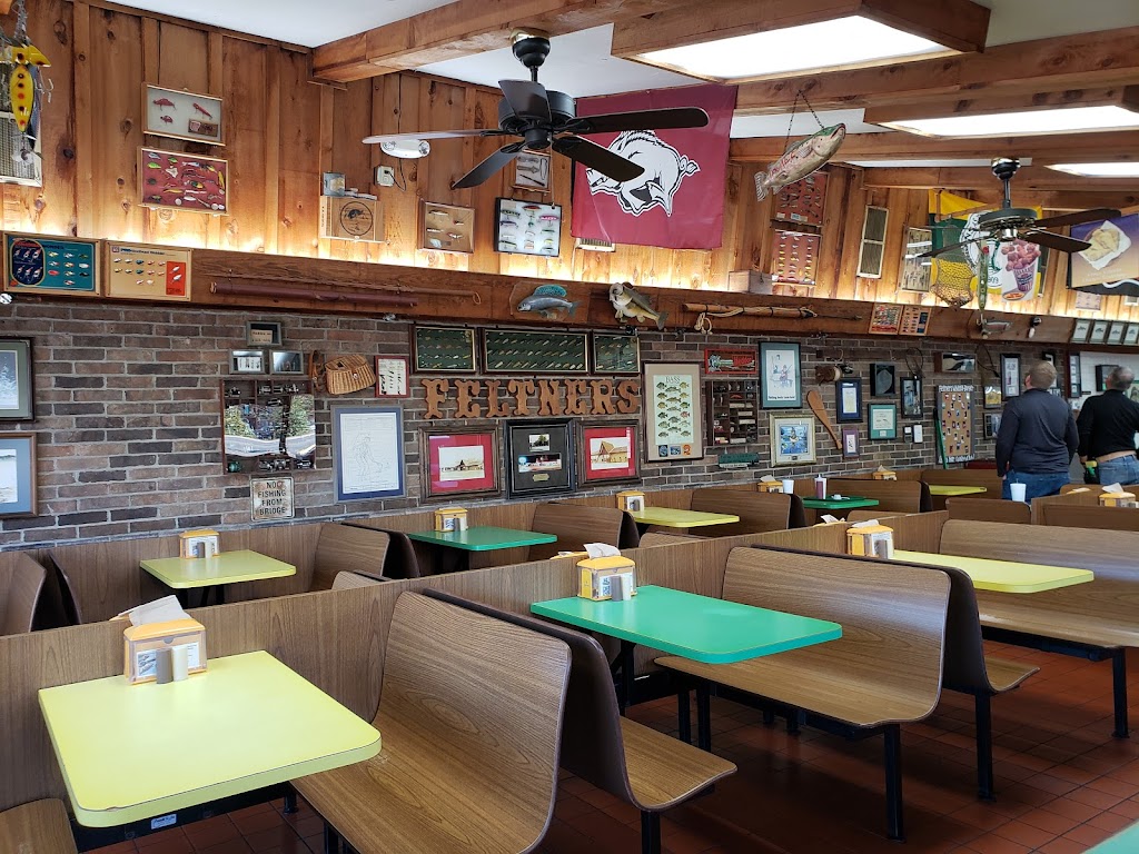 Feltners Whatta-Burger | restaurant | 1410 N Arkansas Ave, Russellville, AR 72801, USA | 4799681410 OR +1 479-968-1410