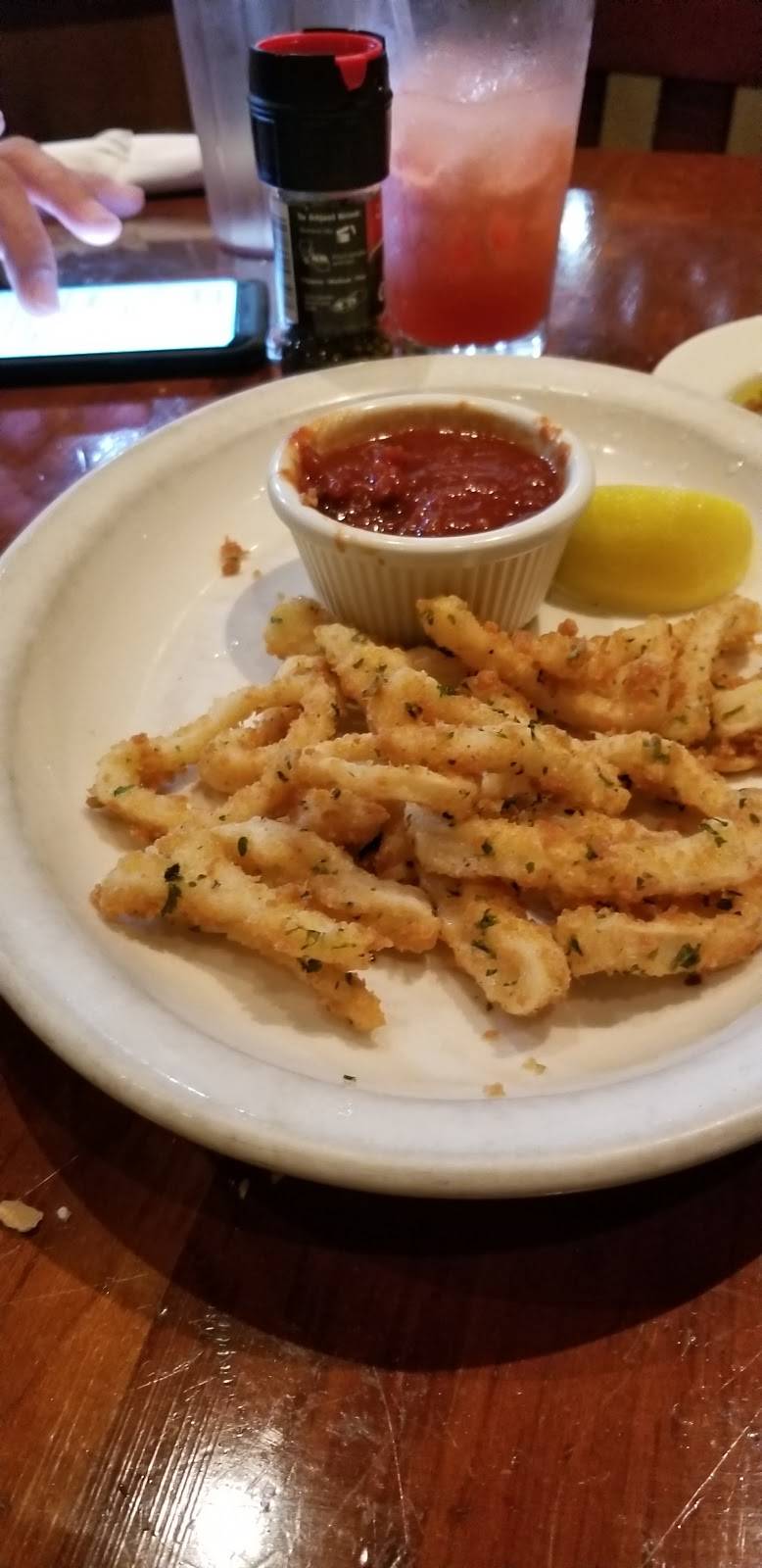 Johnny Carinos | restaurant | 106 TX-332, Lake Jackson, TX 77566, USA | 9792853570 OR +1 979-285-3570