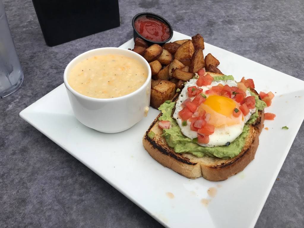 Sole on the Green | restaurant | Clemson, SC 29631, USA | 8646567444 OR +1 864-656-7444