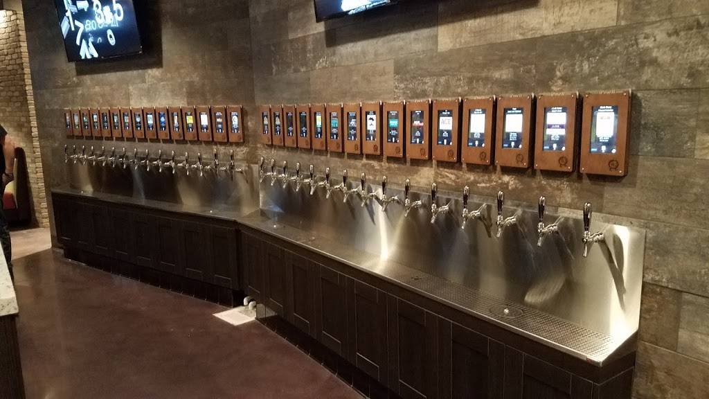 Tomato Joes Pizza & Taps | restaurant | 19167 Golden Valley Rd, Santa Clarita, CA 91321, USA | 6612507550 OR +1 661-250-7550