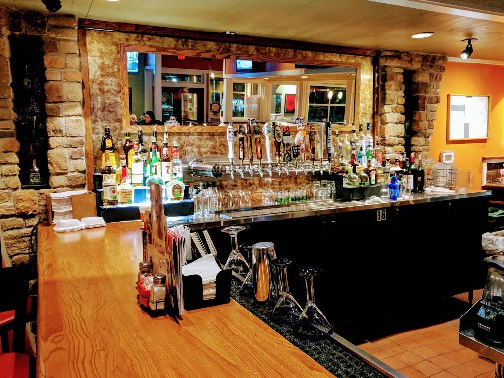 Chilis Grill & Bar | meal takeaway | 603 River Hwy, Mooresville, NC 28117, USA | 7047994603 OR +1 704-799-4603