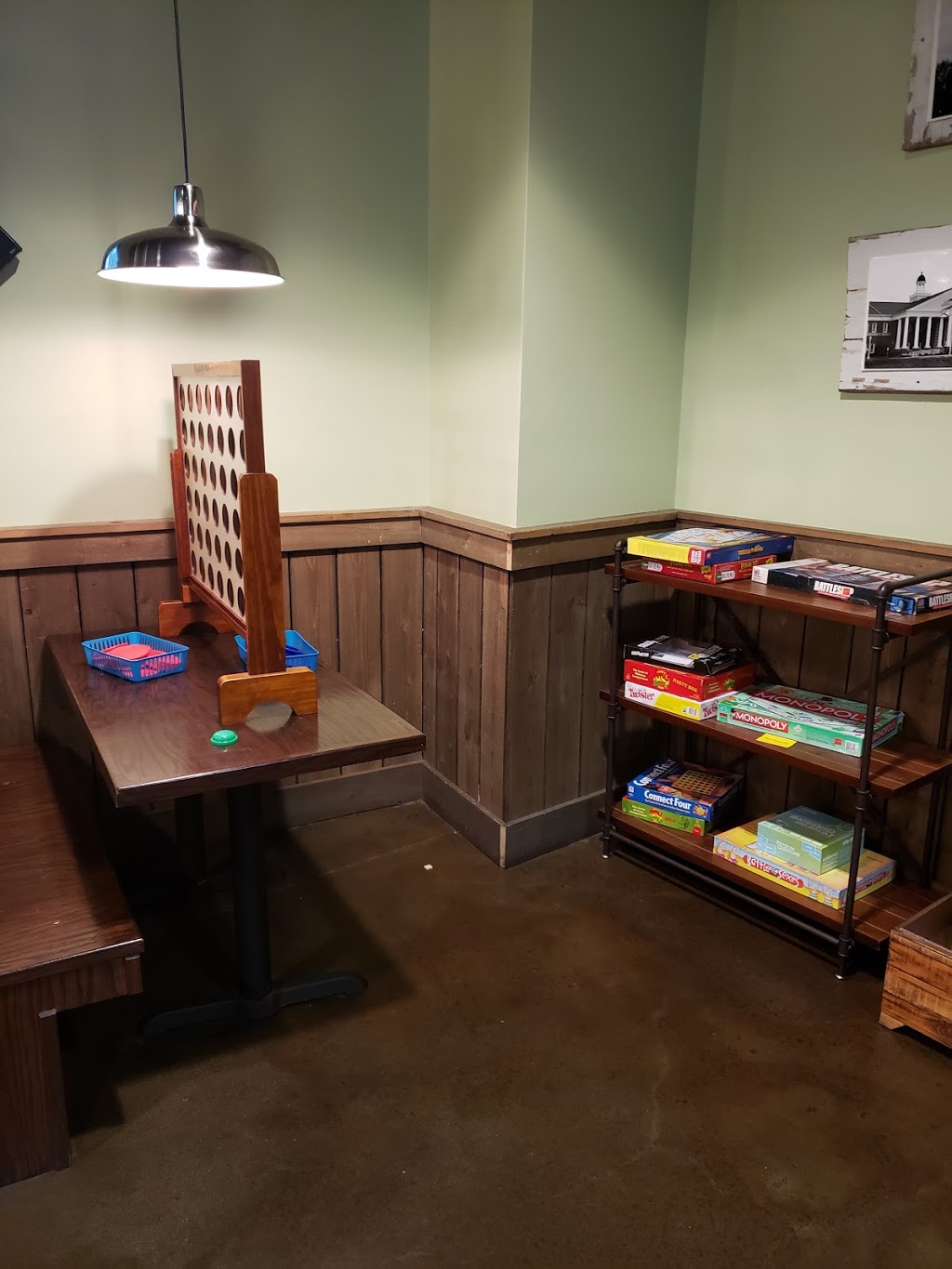 Momma Goldbergs Deli | restaurant | 920 Industrial Pkwy, Saraland, AL 36571, USA | 2513785314 OR +1 251-378-5314