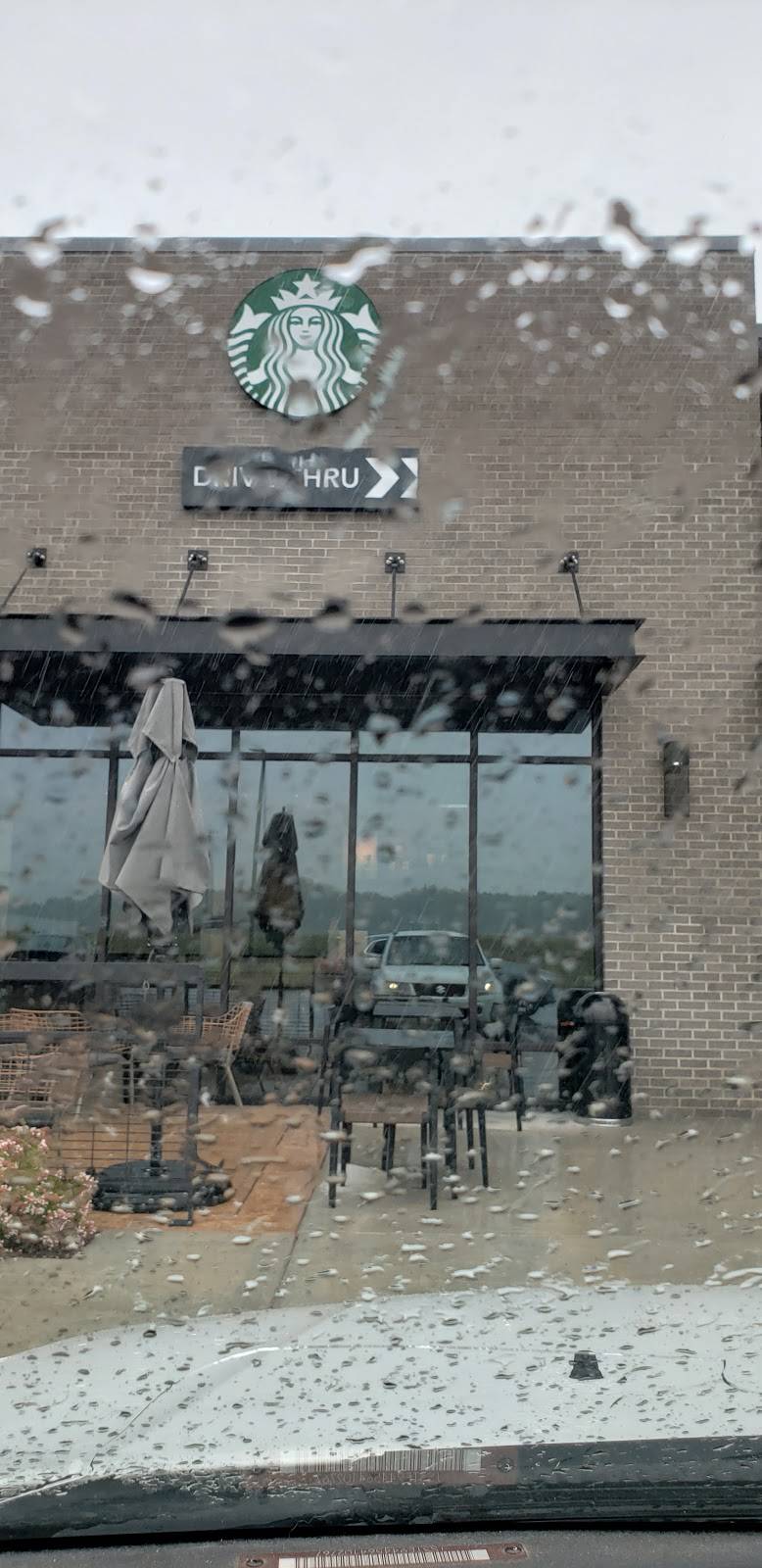 Starbucks | cafe | 87 MCS Boulevard, Sylacauga, AL 35150, USA | 2562672228 OR +1 256-267-2228