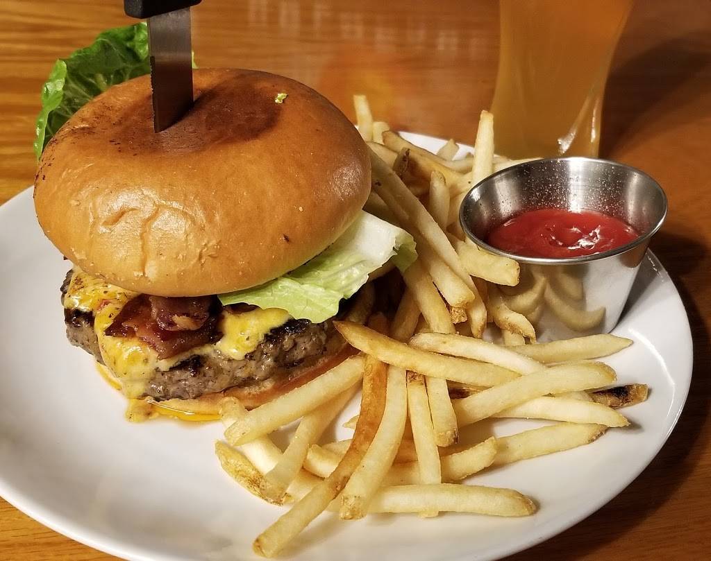 The Local Cafe | restaurant | 113 Main Ave S, Fayetteville, TN 37334, USA | 9312972739 OR +1 931-297-2739