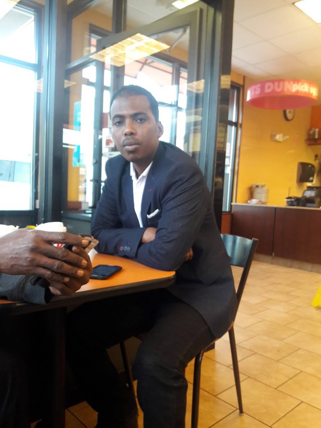 Dunkin | bakery | 209 N Harvard St, Allston, MA 02134, USA | 6172545475 OR +1 617-254-5475