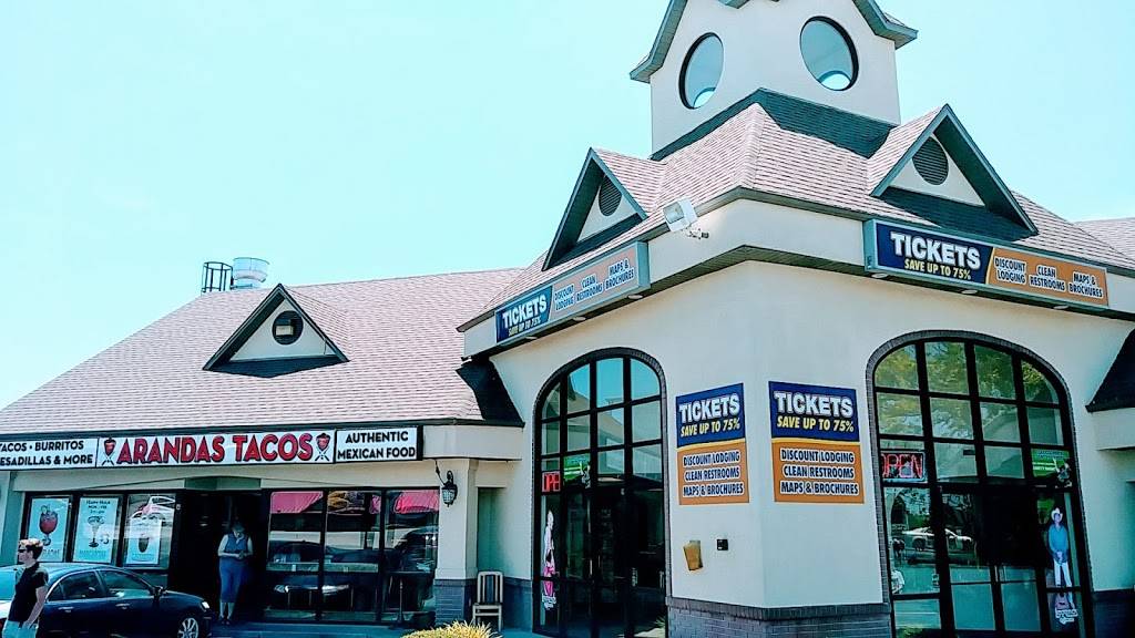 Arandas Tacos | restaurant | 2410 W 76 Country Blvd UNIT A, Branson, MO 65616, USA | 4173344949 OR +1 417-334-4949