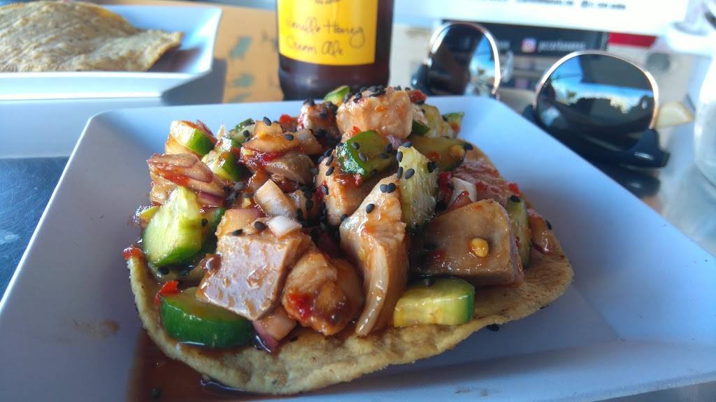 Pez Urbano | restaurant | L-10, Gastélum 120, Zona Centro, 22800 Ensenada, B.C., Mexico | 016461190034 OR +52 646 119 0034