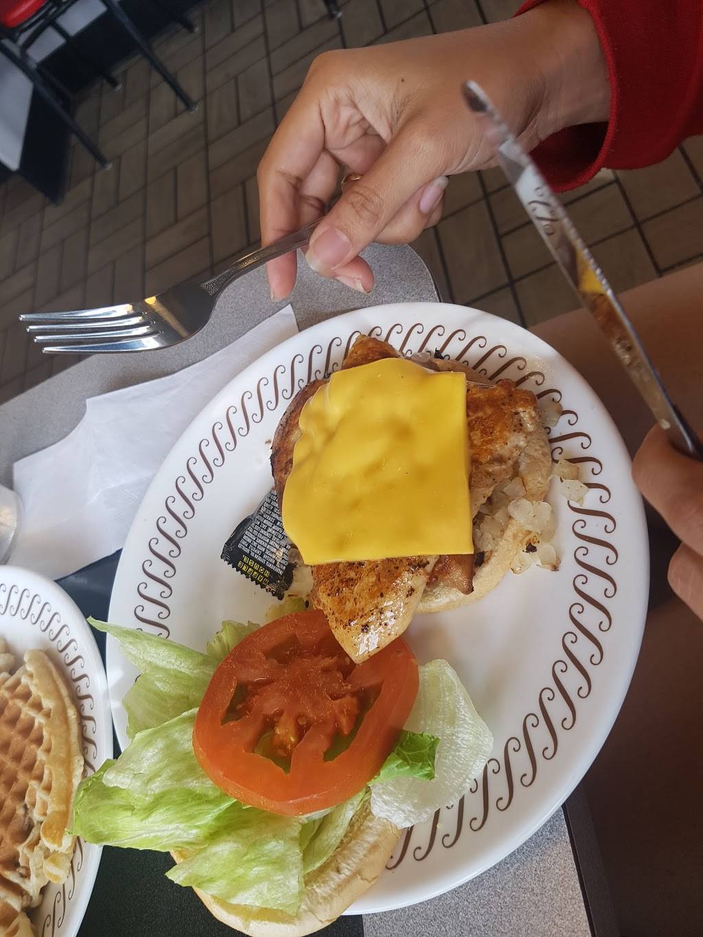 Waffle House | meal takeaway | 8400 Brook Rd, Glen Allen, VA 23060, USA | 8042610330 OR +1 804-261-0330