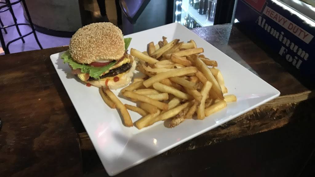 El Nuevo Salinas | restaurant | 102-02 Northern Blvd, Flushing, NY 11368, USA | 7182051980 OR +1 718-205-1980