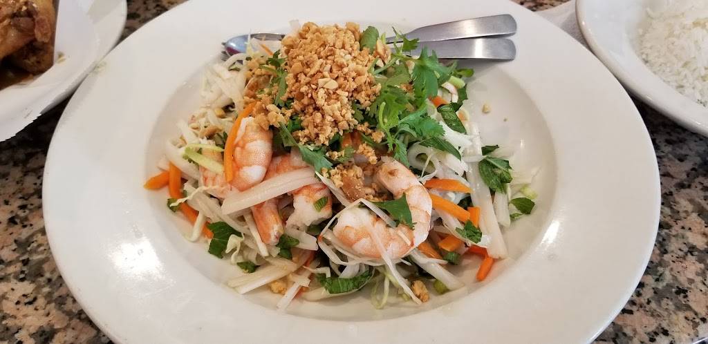 Pho Saigon | restaurant | 2946 Poplar Ave, Memphis, TN 38111, USA | 9014581644 OR +1 901-458-1644
