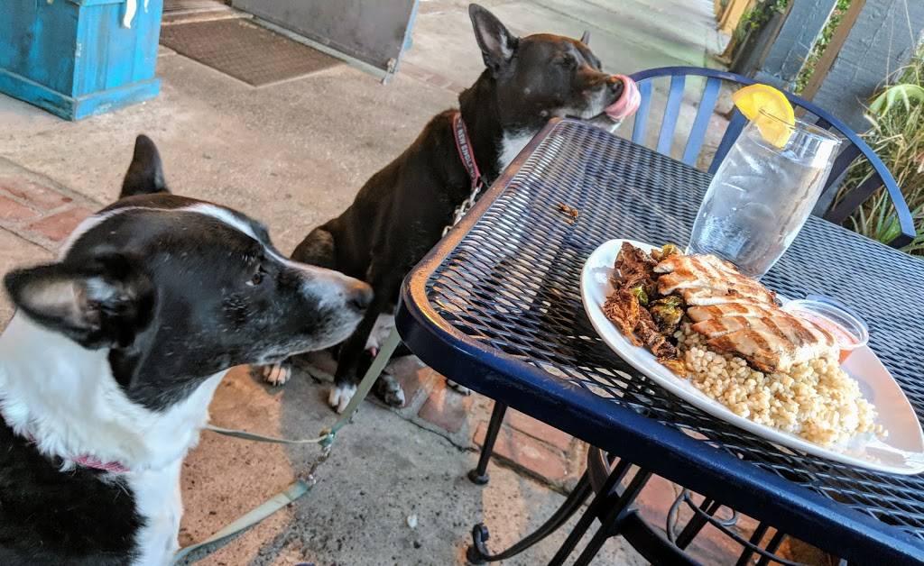 The Upper Room | restaurant | 130 W 11th St Suite B, Tracy, CA 95376, USA | 2092291542 OR +1 209-229-1542