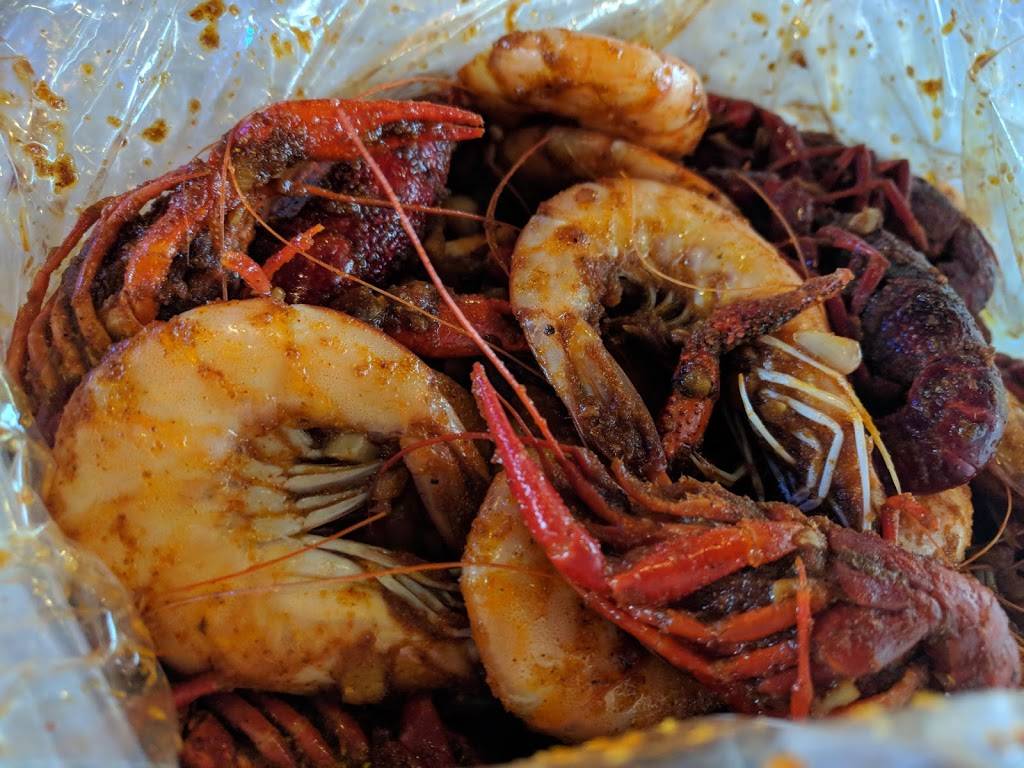 The Boiling Crab | restaurant | 9015 Mira Mesa Blvd, San Diego, CA 92126, USA | 8586959025 OR +1 858-695-9025