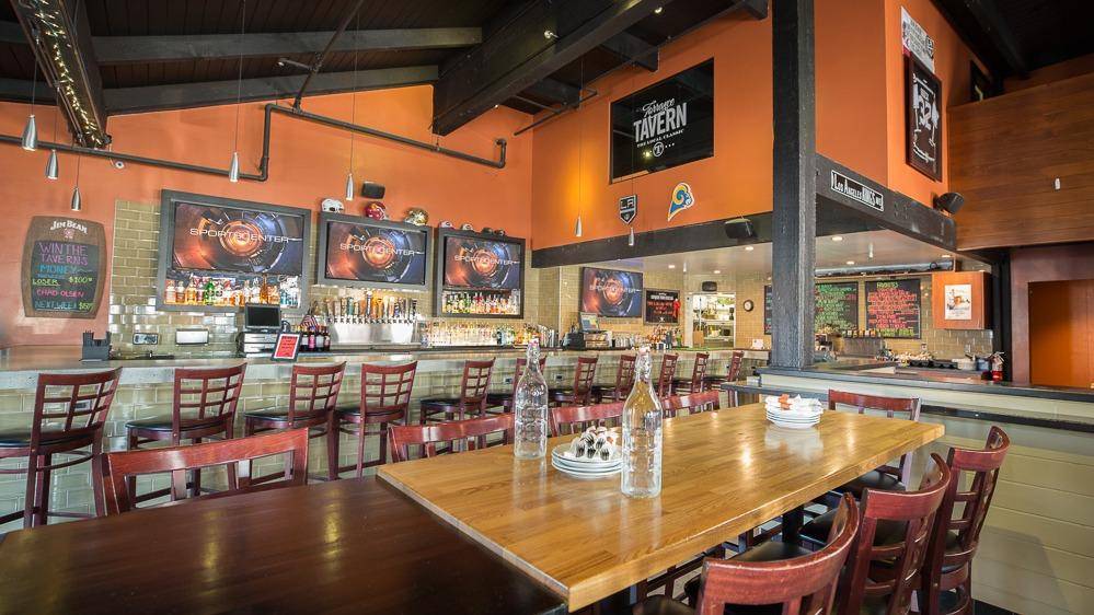 Torrance Tavern | restaurant | 22735 Hawthorne Blvd, Torrance, CA 90505, USA | 3103759158 OR +1 310-375-9158