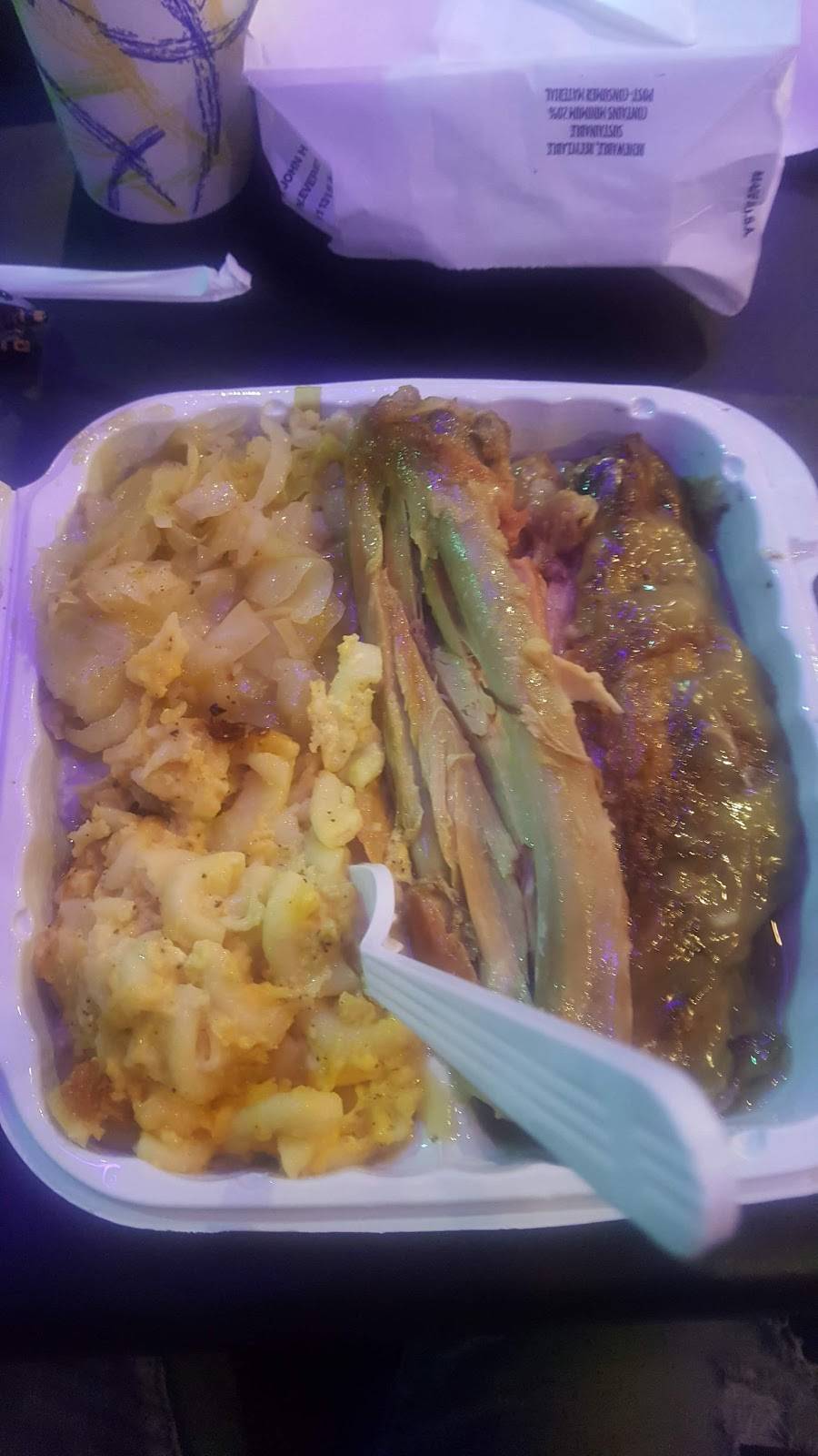 EllaRays Cafe | restaurant | 3393 Donnel Drive, Forestville, MD 20747, USA | 3014206807 OR +1 301-420-6807