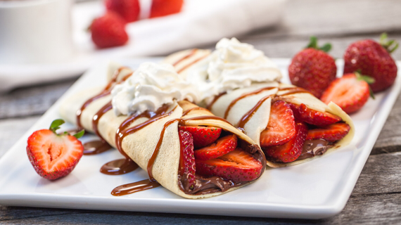 La Petite Creperie | restaurant | e, 116 Broadway, Wisconsin Dells, WI 53965, USA | 6082530712 OR +1 608-253-0712