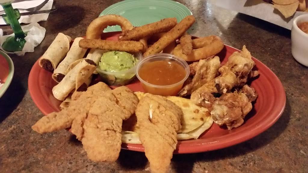 La Paloma Mexican Restaurant | restaurant | 2975 E Foothill Blvd, La Verne, CA 91750, USA | 9095937209 OR +1 909-593-7209