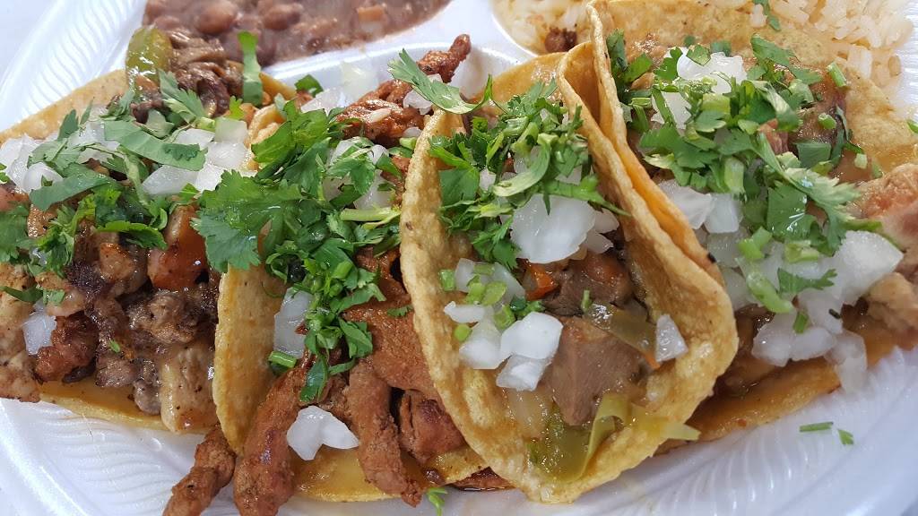 Mr. BIGOTES TAQUERIA | restaurant | 2200 W Clarendon Dr, Dallas, TX 75208, USA | 4698281835 OR +1 469-828-1835