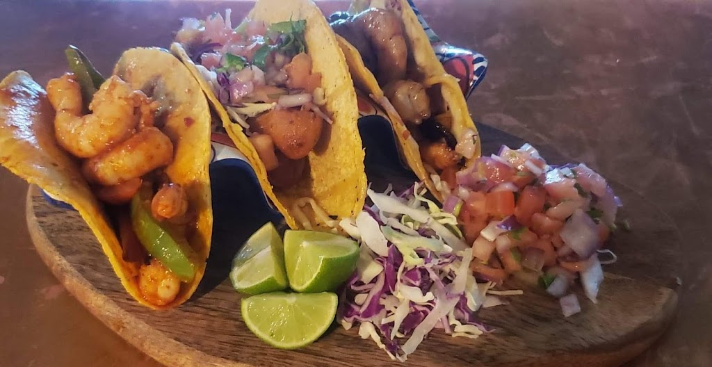 LOS CEBCHES EL CENTRO | restaurant | 1427 Adams Ave, El Centro, CA 92243, USA | 7609704844 OR +1 760-970-4844