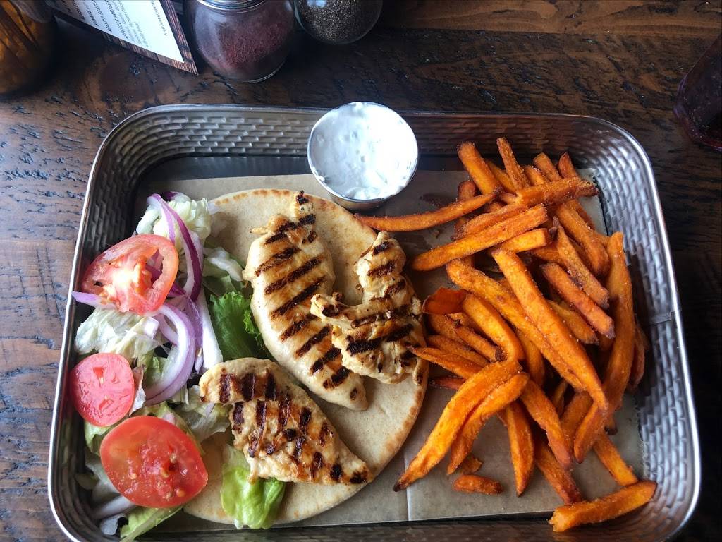 Olive and Lamb | restaurant | 2424 University Ave NE, Minneapolis, MN 55418, USA | 6123535196 OR +1 612-353-5196