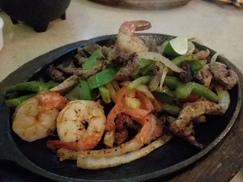 3 Tequilas | restaurant | 315 S Broadway, Edmond, OK 73034, USA | 4052160500 OR +1 405-216-0500