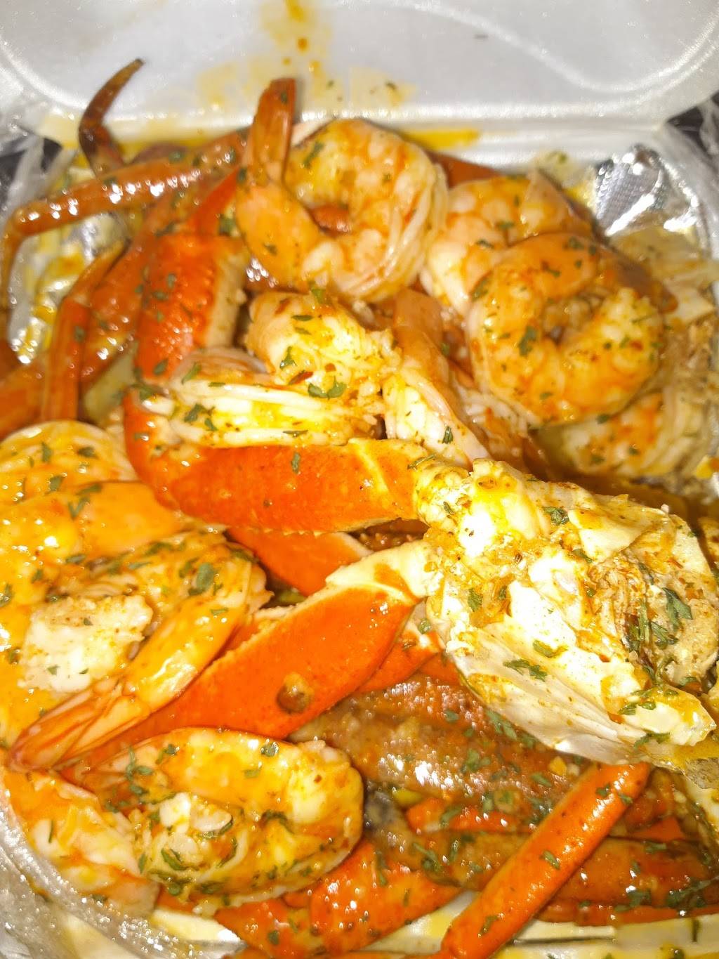 Bellys Crab Corner | restaurant | 22339 SW 112th Ave, Miami, FL 33170, USA | 7864905976 OR +1 786-490-5976
