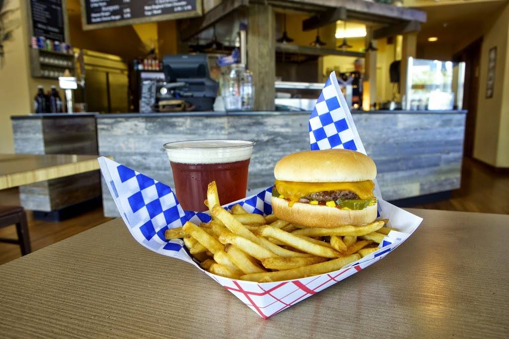 Toms Fish & Chips | restaurant | 240 N Hemlock St, Cannon Beach, OR 97110, USA | 5034364301 OR +1 503-436-4301