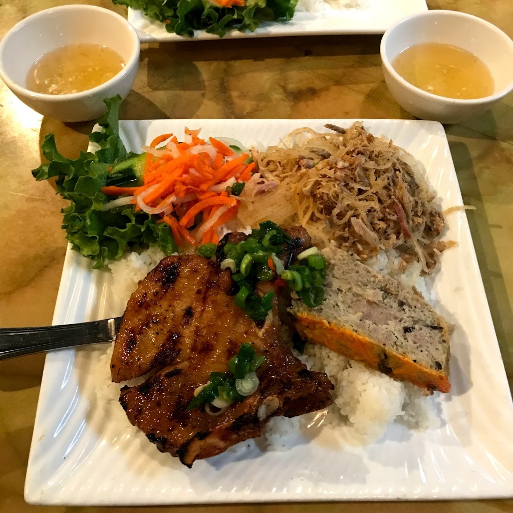 Vietnam House Restaurant | restaurant | 1038 S Jackson St, Seattle, WA 98104, USA | 2063250180 OR +1 206-325-0180