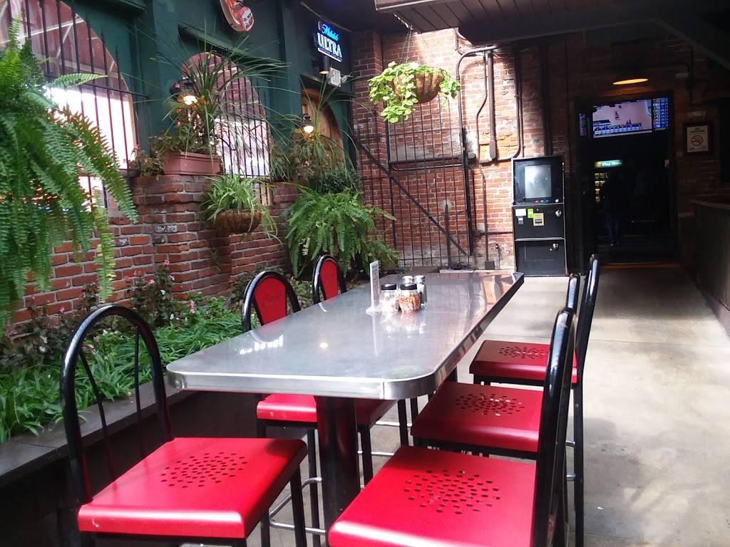 Time Out Lounge | night club | 315 Belle St, Alton, IL 62002, USA | 6184651006 OR +1 618-465-1006