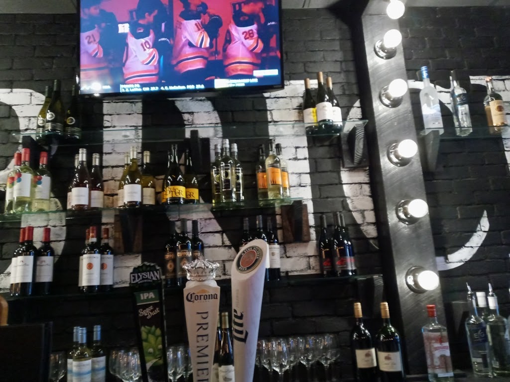 BlackBrick Tavern & Kitchen | restaurant | 432 Cleveland St, Clearwater, FL 33755, USA | 7277484902 OR +1 727-748-4902