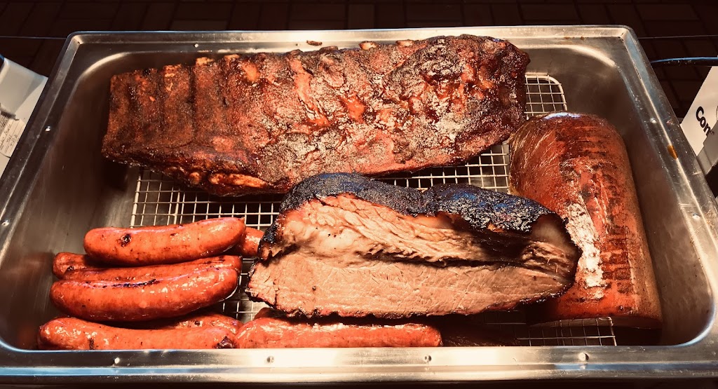 Johnny Walker’s BBQ | restaurant | 3230 Main St, Parsons, KS 67357, USA | 6203336093 OR +1 620-333-6093