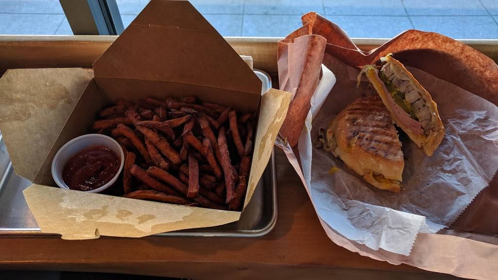 New York Panini | restaurant | 9 Wall St, Huntington, NY 11743, USA | 6312713540 OR +1 631-271-3540