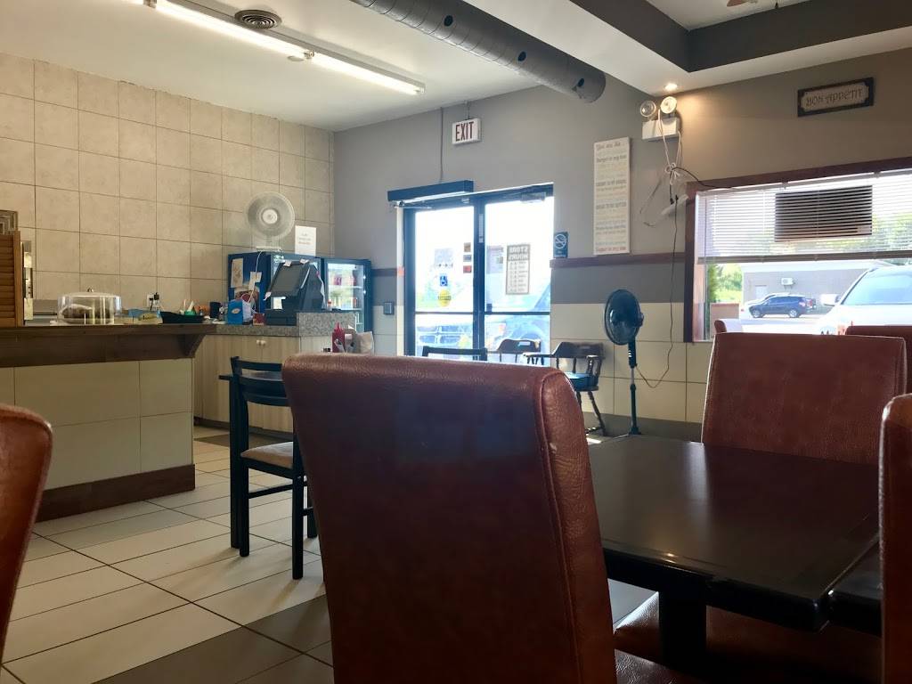 Daylight Diner | restaurant | 2641 Television Rd, Peterborough, ON K9J 6Y2, Canada | 7057755000 OR +1 705-775-5000