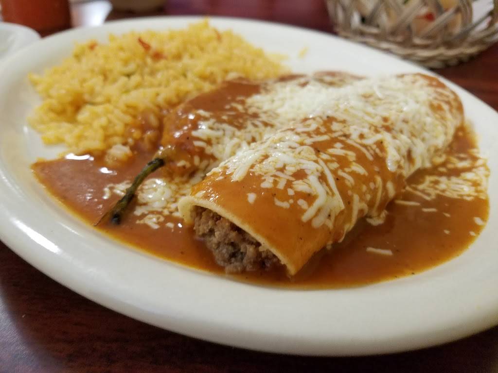 La Carreta | restaurant | 5790 MacCorkle Ave SE, Charleston, WV 25304, USA | 3049254590 OR +1 304-925-4590