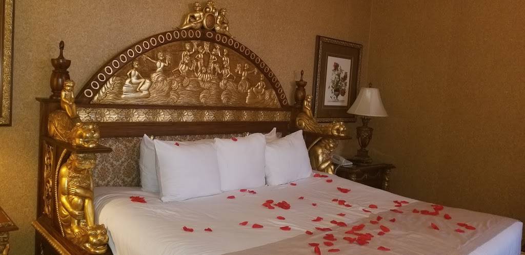 East Wind Long Island | restaurant | 5720 NY-25A, Wading River, NY 11792, USA | 6319293500 OR +1 631-929-3500