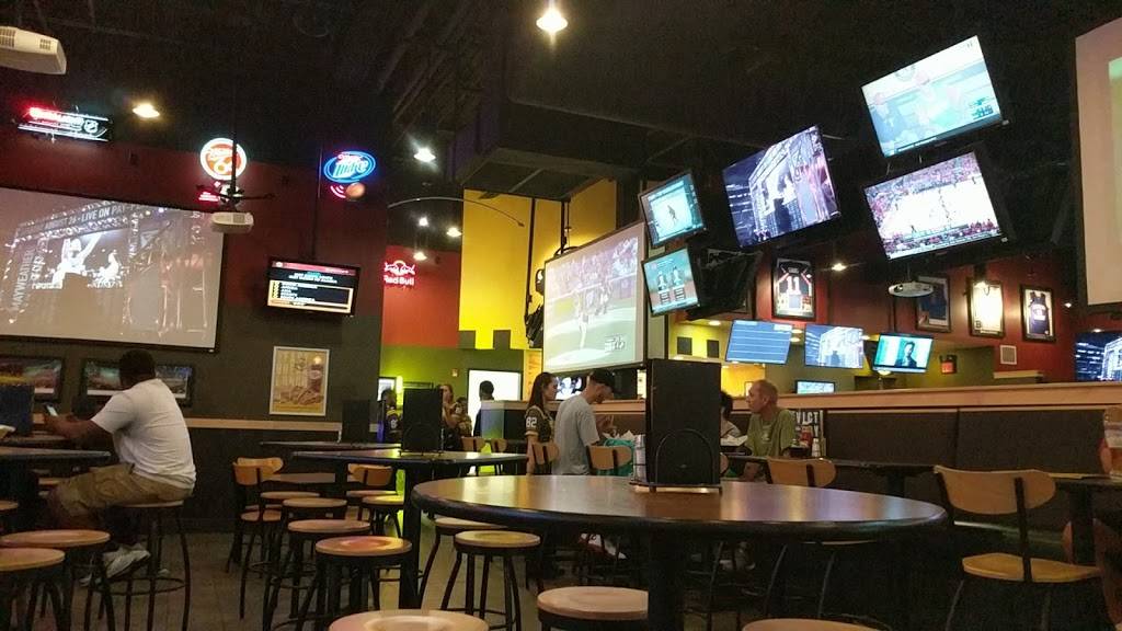 Buffalo Wild Wings | restaurant | 2164 N 2nd St, Millville, NJ 08332, USA | 8568258344 OR +1 856-825-8344