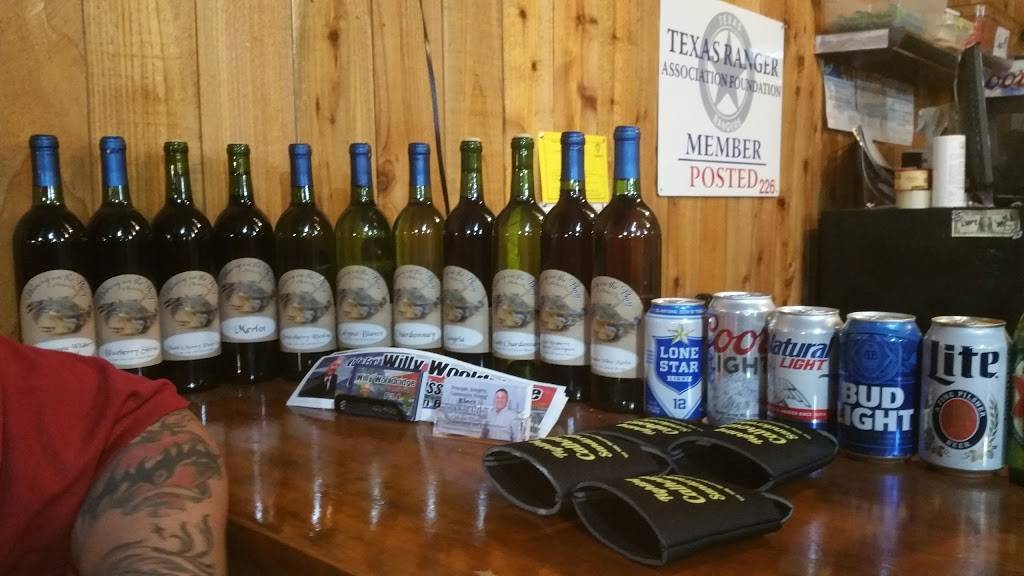 Red Barn | restaurant | 3187 TX-35, Port Lavaca, TX 77979, USA | 3615508620 OR +1 361-550-8620