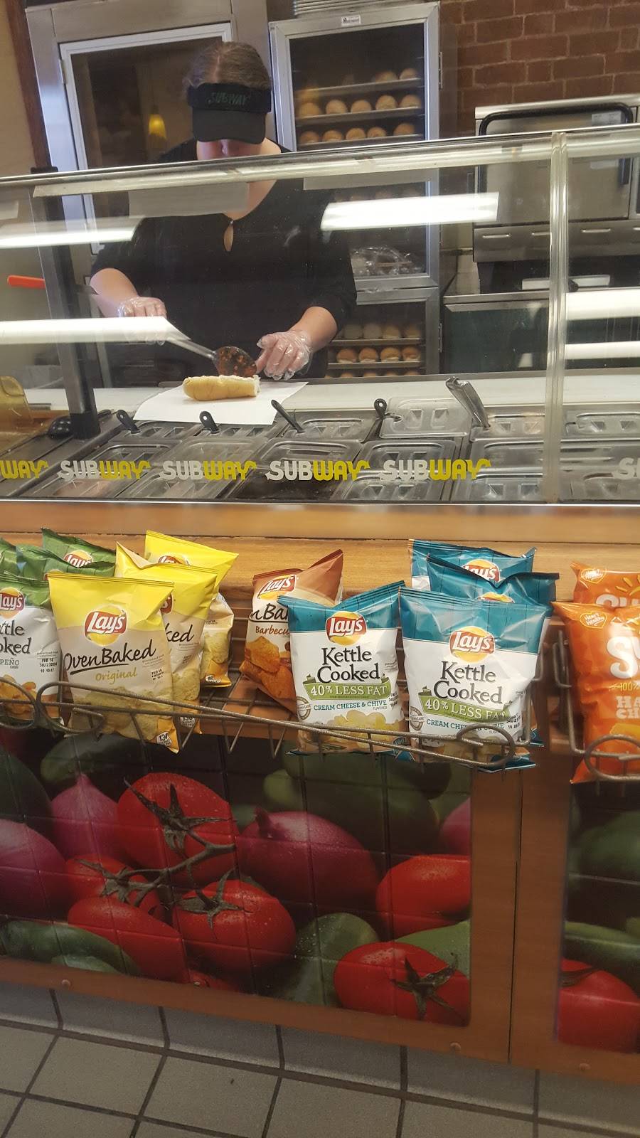 Subway | meal takeaway | 210 S Elizabeth St Unit G, Elizabeth, CO 80107, USA | 3036466533 OR +1 303-646-6533