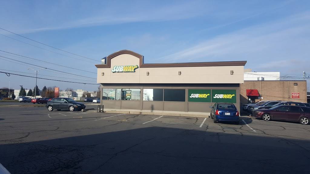 Subway | restaurant | 7683 Boulevard Taschereau, Brossard, QC J4Y 1A4, Canada | 4504866339 OR +1 450-486-6339