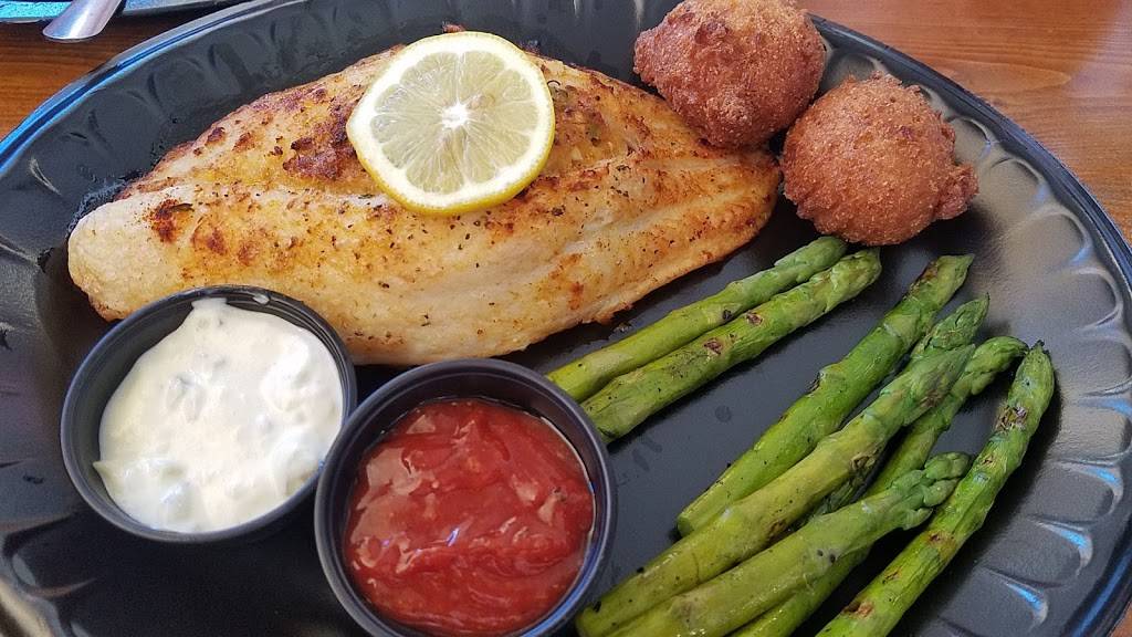 Mudcat Charlies | restaurant | 250 Ricefield Way, Brunswick, GA 31525, USA | 9122610055 OR +1 912-261-0055