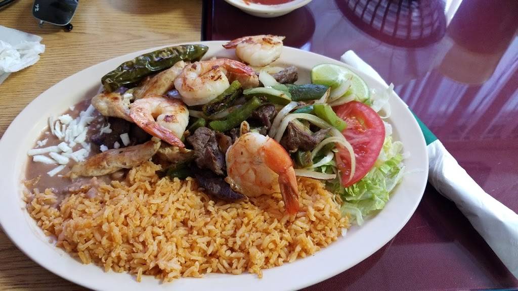 Elviras Restaurant | restaurant | 6246 South Congress Avenue, Suite H1 & H2, Lantana, FL 33462, USA | 5619652117 OR +1 561-965-2117