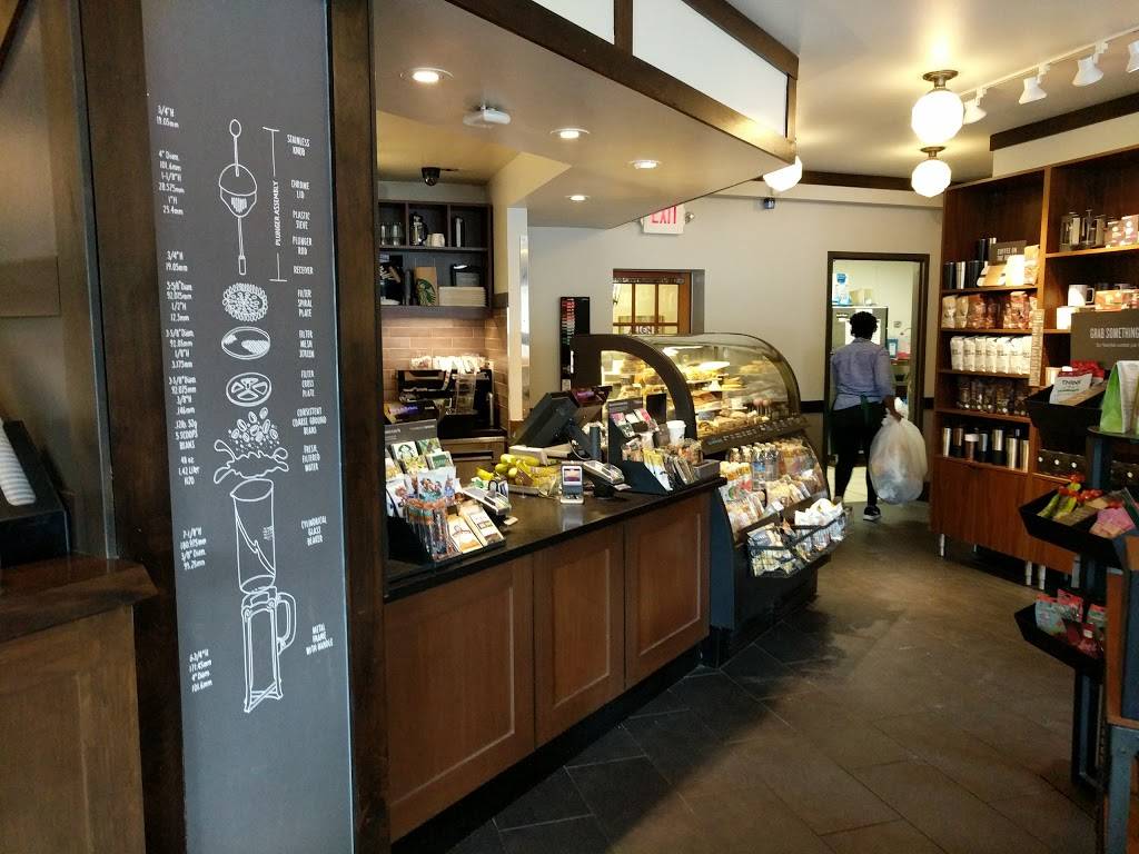 Starbucks | cafe | 3093 Mayfield Rd, Cleveland Heights, OH 44118, USA | 2163201600 OR +1 216-320-1600