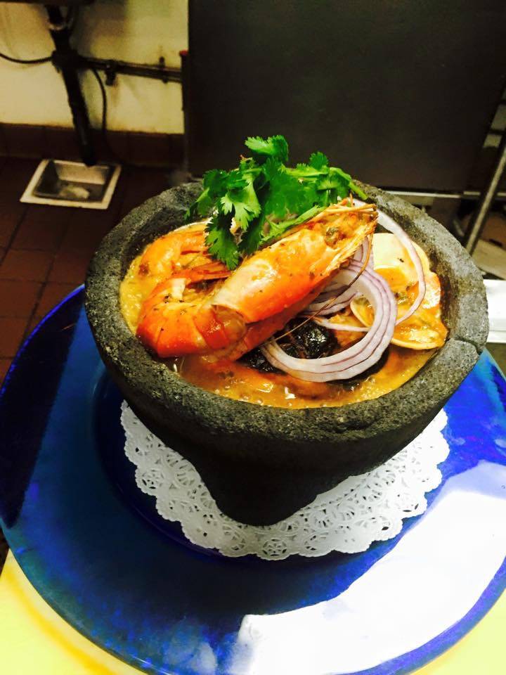 Zoes Place Food Truck | restaurant | 4637 Market St, San Diego, CA 92102, USA | 6197196884 OR +1 619-719-6884