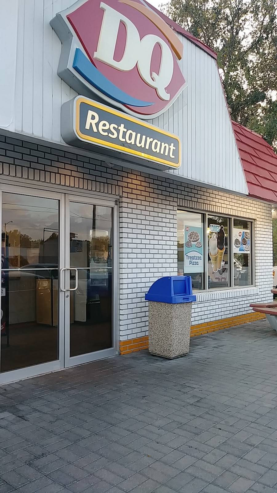 Dairy Queen | restaurant | 1702 Havendale Blvd NW, Winter Haven, FL 33881, USA | 8632995165 OR +1 863-299-5165