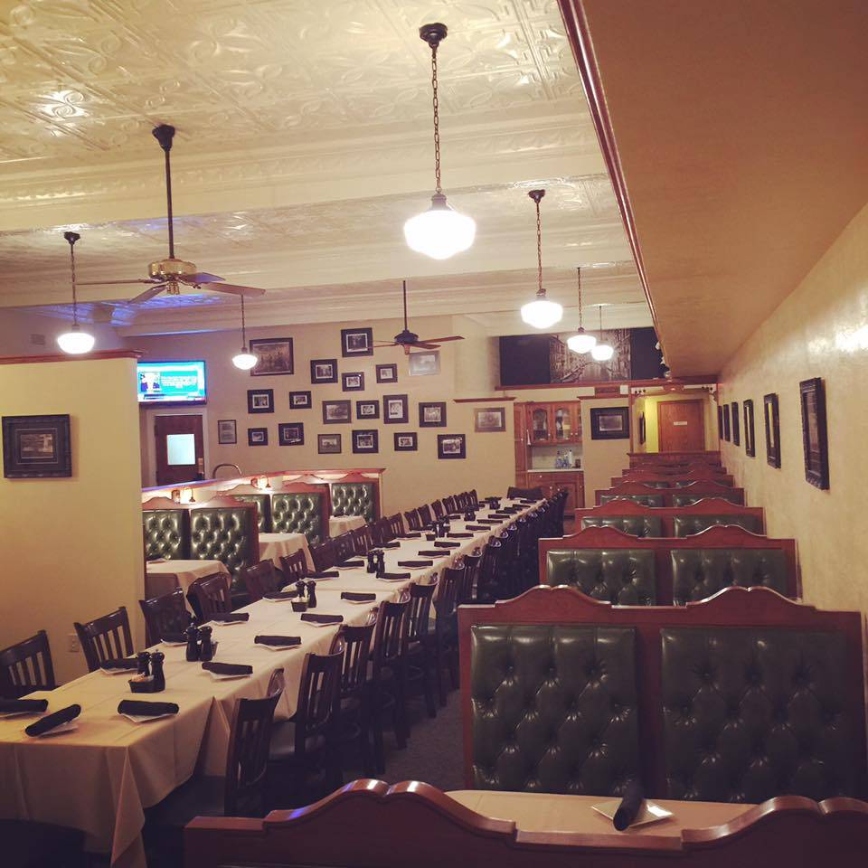 Tozzis Restaurant of Magnolia | restaurant | 144 N Main St, Magnolia, OH 44643, USA | 3309154993 OR +1 330-915-4993