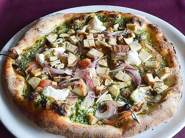 Wood Fired | restaurant | 2822 E Bearss Ave, Tampa, FL 33613, USA | 8133412900 OR +1 813-341-2900