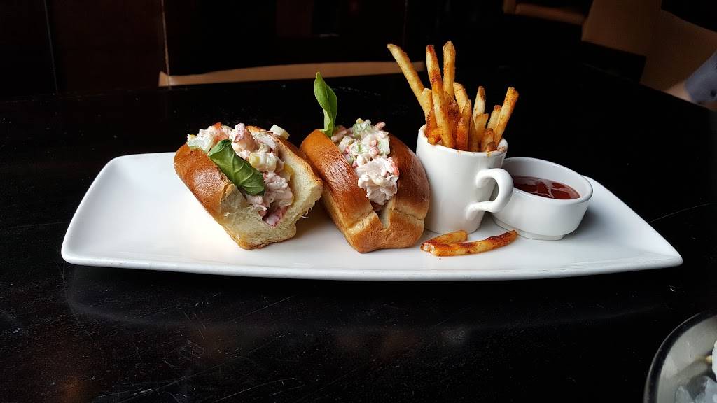 Devon Seafood Grill | night club | 39 E Chicago Ave, Chicago, IL 60611, USA | 3124408660 OR +1 312-440-8660